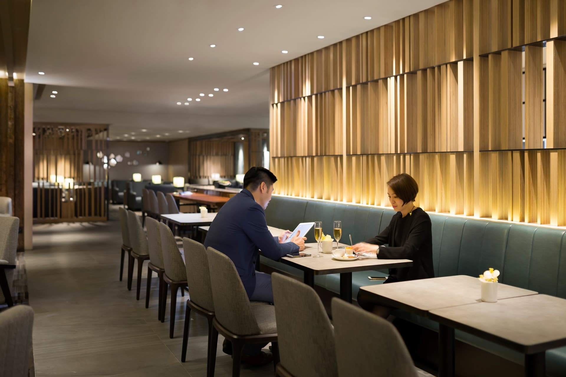 Plaza Premium Lounge The Blossom/The Jade - Taiwan Taoyuan International Airport Terminal 1 - image 3